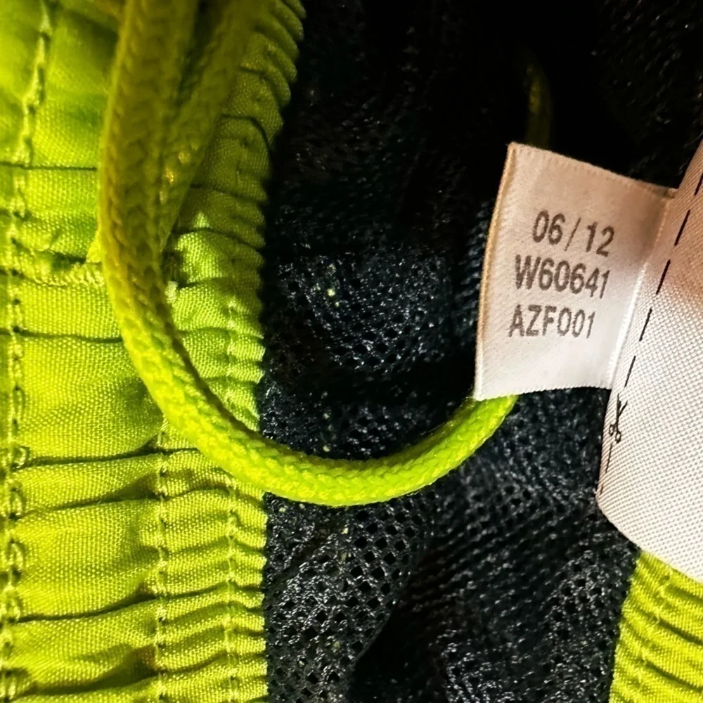 ADIDAS Boy’s Youth Green Swim Trunks Size Small